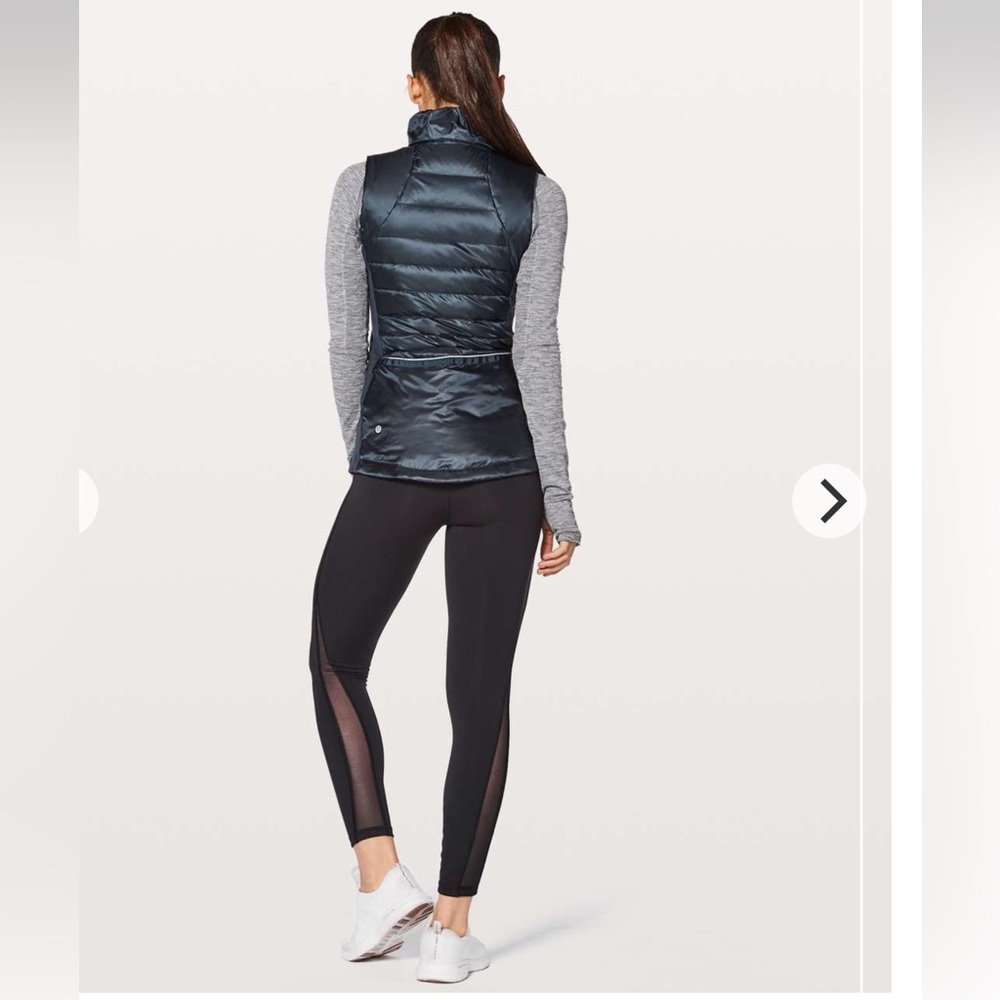 Lululemon Down For A Run Vest II Inkwell Navy Blue Puffer 6 - Picture 3 of 7